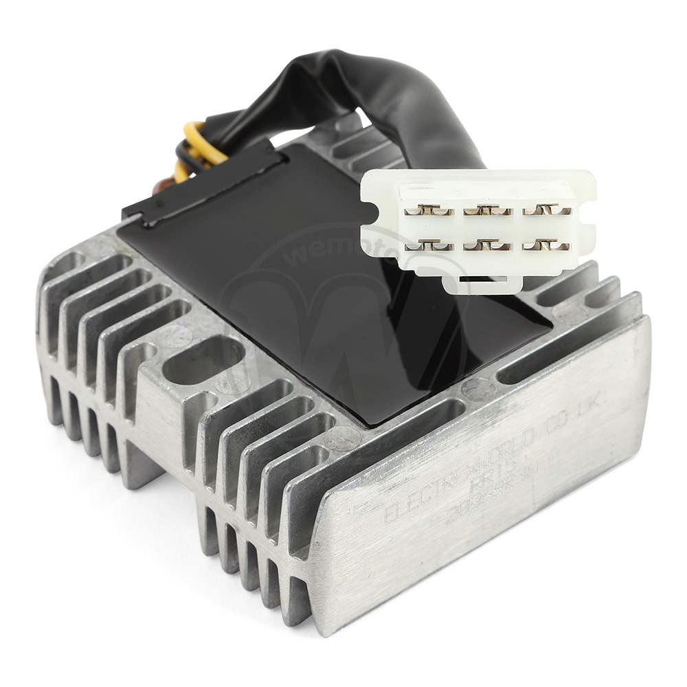 0BO3052_ae3192 three.jpg